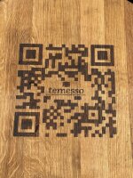 FASS MIT IHREM LOGO - Personalisiertes geschliffenes 225L Weinfass:  1x Bauch, natur, verzinkte Spannringe