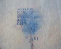 Beistelltisch aus halbem Whiskyfass Oberfläche: Naturbelassen, ohne Glasplatte